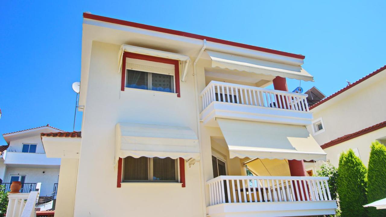 Starfish Villa Nea Iraklitsa Exterior foto